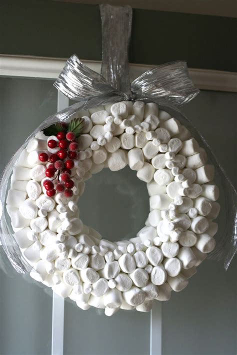 Unusual Christmas wreaths | Adelle