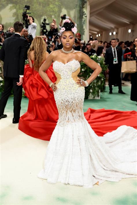 Met Gala 2024 Red Carpet Looks: See Every Celebrity Outfit and Dress in ...