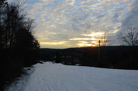 Thunder Ridge, NY - Feb 11, 2024 — Snowjournal 2.0