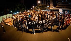 Prof Paulo Roberto IMAGENS DOS PROTESTOS DE RUA EM PORTO ALEGRE