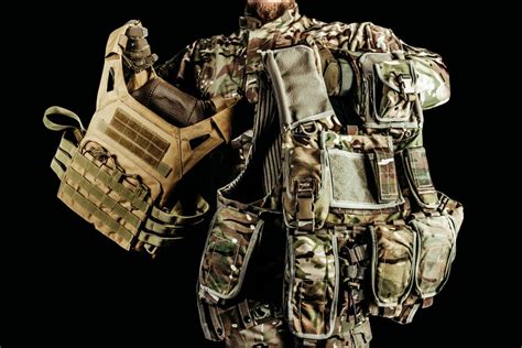 The Best Tactical Vest Setup (Choosing the Right Loadout) - Survival ...