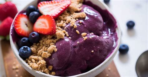 Açai qué es qué beneficios tiene y cómo hacer un açaí bowl en casa