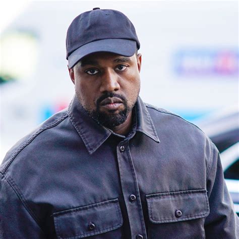 FRENCHRAPUS On Twitter Kanye West Est Poursuivi En Justice Par