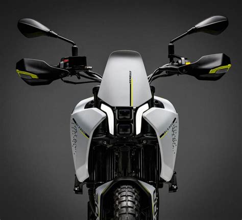 Benelli Announces Bkx Adventure Bike For Adv Pulse