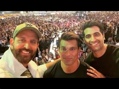 Hrithik Roshan In A Pic With His Fighters Karan Singh Grover And Akshay