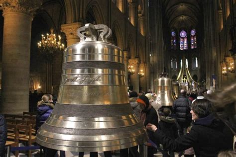 The new bells of Notre Dame cathedral, Paris | Bells of notre dame, Old ...