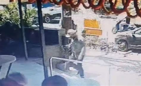 Bengaluru Cctv Shows Suspect In The Rameshwaram Cafe Blast Sat Inside