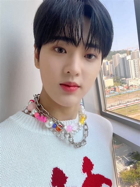 TEMPEST On Twitter Tempest Yuehua Entertainment Crochet Necklace