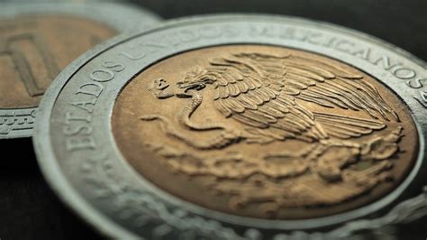 Peso Mexicano La Segunda Moneda Más Fuerte De Al