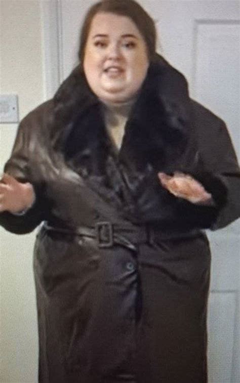 Becky Reynolds 2 High Flying Babe But Really A Deluded Slob JPs Remote Vibrator To Finish Off