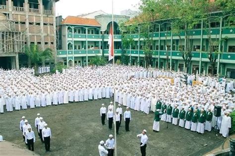 Jadi Tuan Rumah Puncak Resepsi 1 Abad NU Inilah 7 Pondok Pesantren