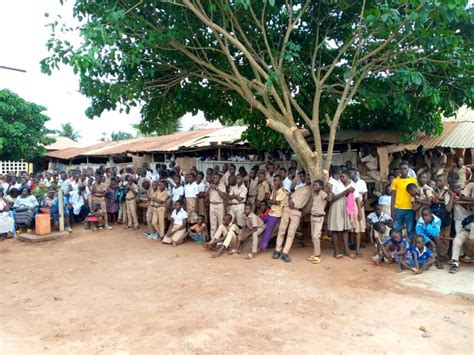 TOGO Le lycée Nanégbé dispose dune nouvelle infrastructure Scolaire