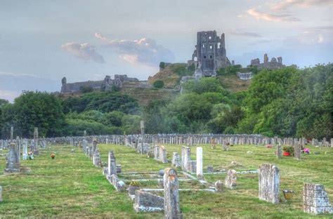 Corfe Castle | Free Photo - rawpixel