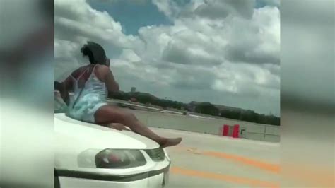 911 Call Woman Riding On A Car S Hood Abc13 Houston