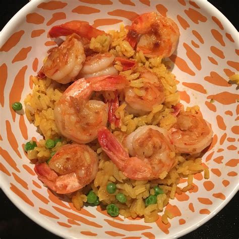 SPANISH SHRIMP WITH YELLOW RICE — Is That Soh