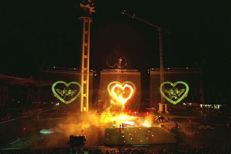 Multimedia Flash Art Feuerwerk Lasershows Multi Media Shows