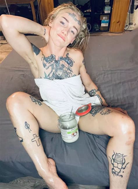 How About Hairy Armpits Nudes Armpitfetish Nude Pics Org