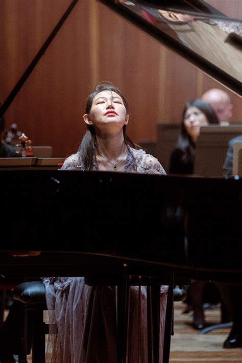 Al Teatro Sannazaro Il Concerto Della Straordinaria Pianista Ying Li