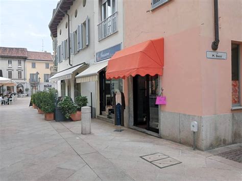 Locale Commerciale Vicolo Pozzo Seregno Rif Immobiliare It