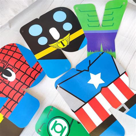 Avengers Harf Banner Partimugi