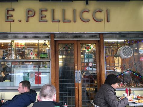 E. Pellicci - Charming east end old school cafe | the food connoisseur