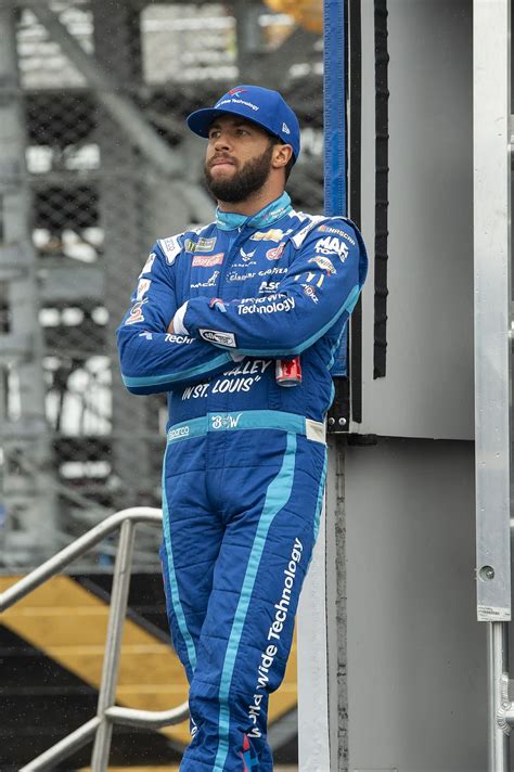 Nascar S Bubba Wallace Acknowledges Going Through Tough Time Ap News