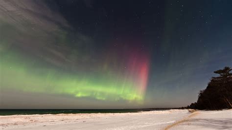 Photos: Auroras Supercharged by March 2012 Solar Storm | Space