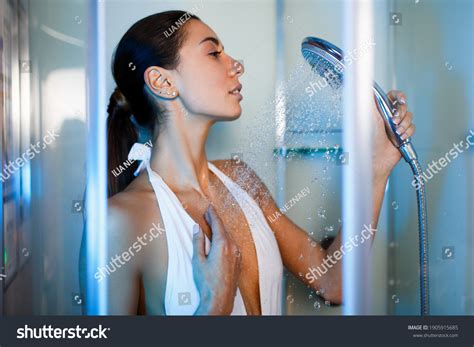 Sexy Beautiful Blonde Woman Perfect Fit Stock Photo 1905915685 Shutterstock
