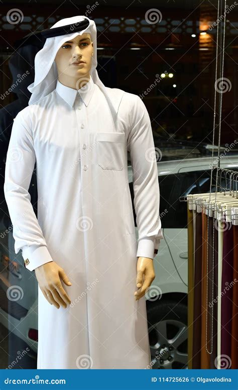 Male Mannequin In Traditional Arabic Clothing United Arab Emirates