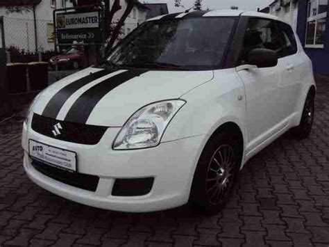 Suzuki Swift 1 3 16V Club KLIMA ALU ZV Neue Angebote Automarken Suzuki