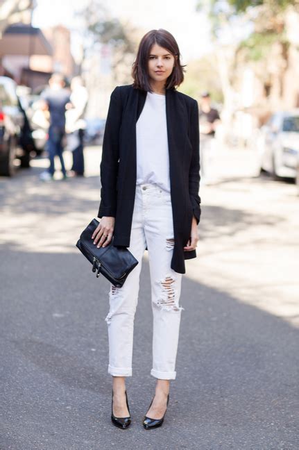 Ootd The White Jeans Ootd Le Jeans Blanc Styled By Farline