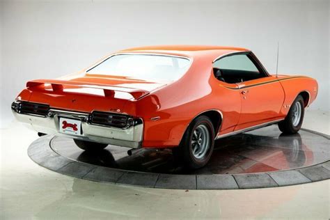 1969 Pontiac GTO Judge 400 Ram Air III V8 Hardtop Carousel Red For Sale