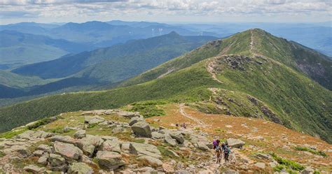 Best Things To Do in Franconia Notch State Park – Earth Trekkers