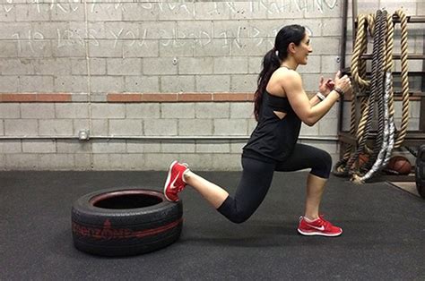 14 Muscle Building Tire Training Moves Livestrong