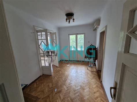 Apartament Camere Etaj Mp Panduri King Imobiliare