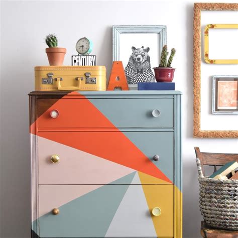 paint furniture with acrylic 5