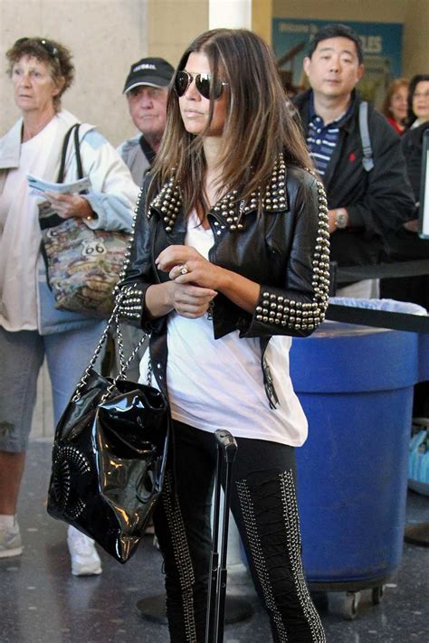 Bikini Girl And Fashion Fergie Needs To Get Her Act Together