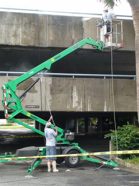 Hurricane Services : A-1 Cleaning Concepts