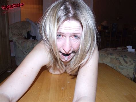Amateur Bondage BDSM Fetish Blonde Mature MILF Whore 068 Porn Pic