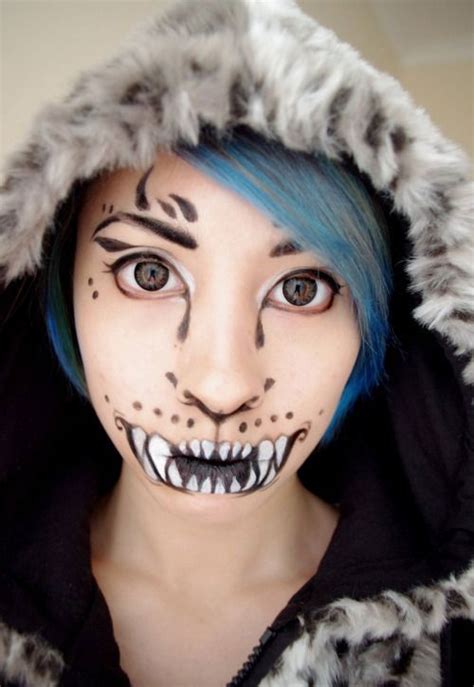 Halloween Cat Face Makeup | Cat halloween makeup, Cat face makeup, Monster makeup