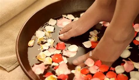 The Love Your Feet Pamper Package At Beauty Lounge At Hair Ink De Bron