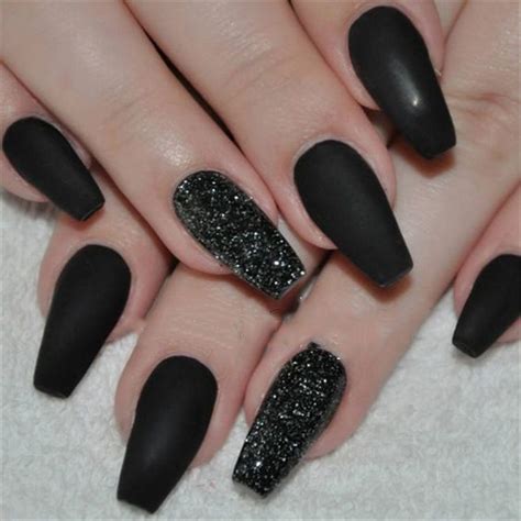 70 Matte Black Coffin Nail Ideas Trend In Cool 2019 Black Nails With