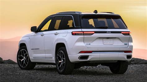 2022 Jeep Grand Cherokee Pricing Announced