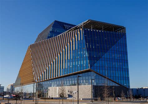 Discover Virginia’s Most Dangerous Plants with The Socrates Project