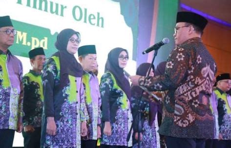 Pengurus LPTQ Provinsi Kaltim Periode 2024 2029 Resmi Dikukuhkan