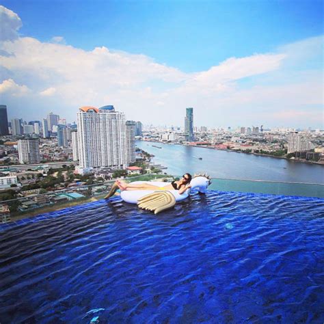 6 Romantic luxury riverside hotels in Bangkok for under $116