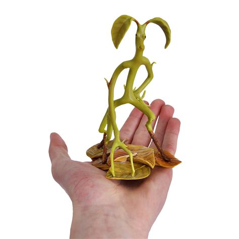 Bowtruckle - Fantastic Beasts Figure | Elbenwald