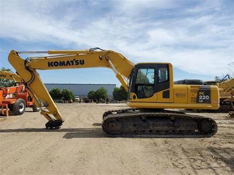 Komatsu Pc220 Lc 8