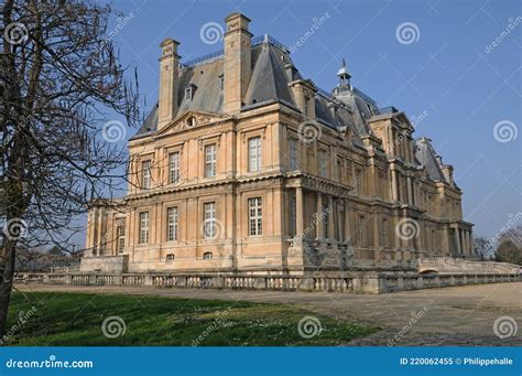 Maisons Laffitte France April 3 2017 Castle Stock Image Image Of