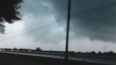 Funnel cloud forming - ABC13 Houston